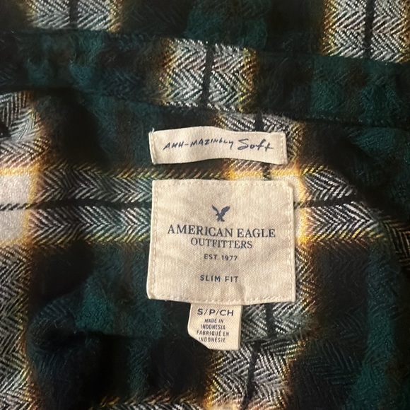 green/white american eagle flannel : size small - Picture 3 of 4